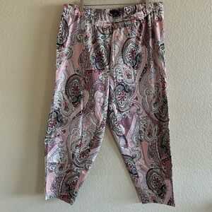 Tommy Hilfiger Woman Size 1X Paisley Summer Coral Capri Pants